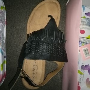 Comfortiva black sandals